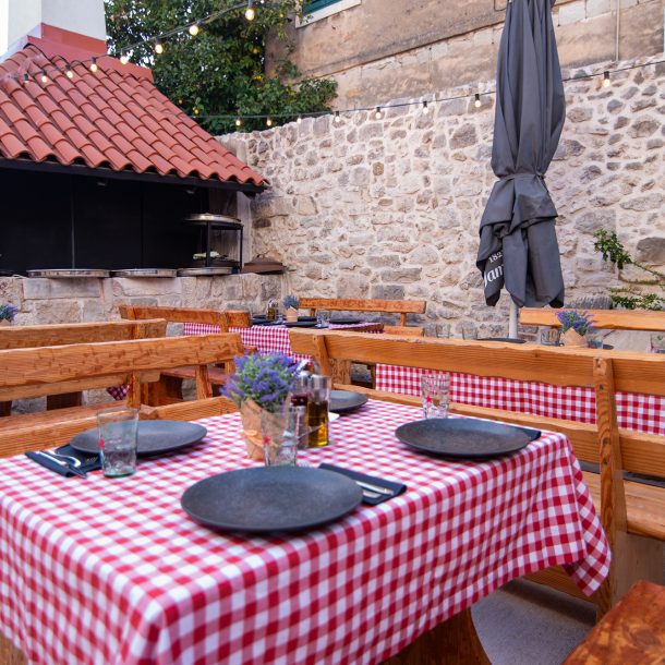 Konoba Bovan Split / Tavern Bovan